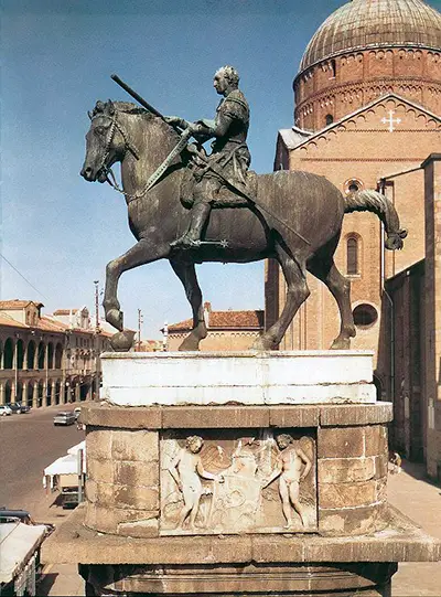 Monument équestre à Gattamelata Donatello